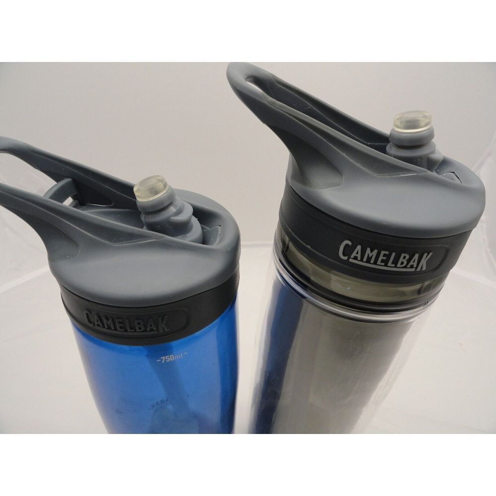 Lot of 2 Cambelbak Eddy Water Bottles Leakproof Plastic 750ML/600ML w/Straw - Picture 5 of 8